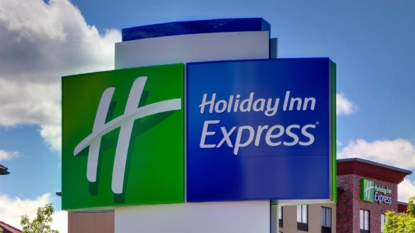 Holiday Inn Express Queensbury - Lake George Area image 10